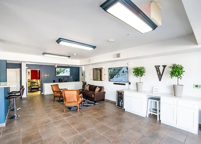 Vistas 116 - Modern Luxury Amenities Sleeps 6 Sierra Vista
